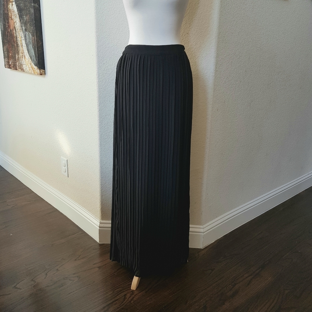 Sabine Black Pleated Maxi Skirt